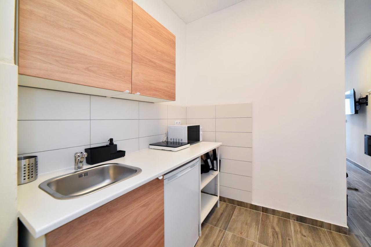 Apartments Dubec Сесвете Екстер'єр фото