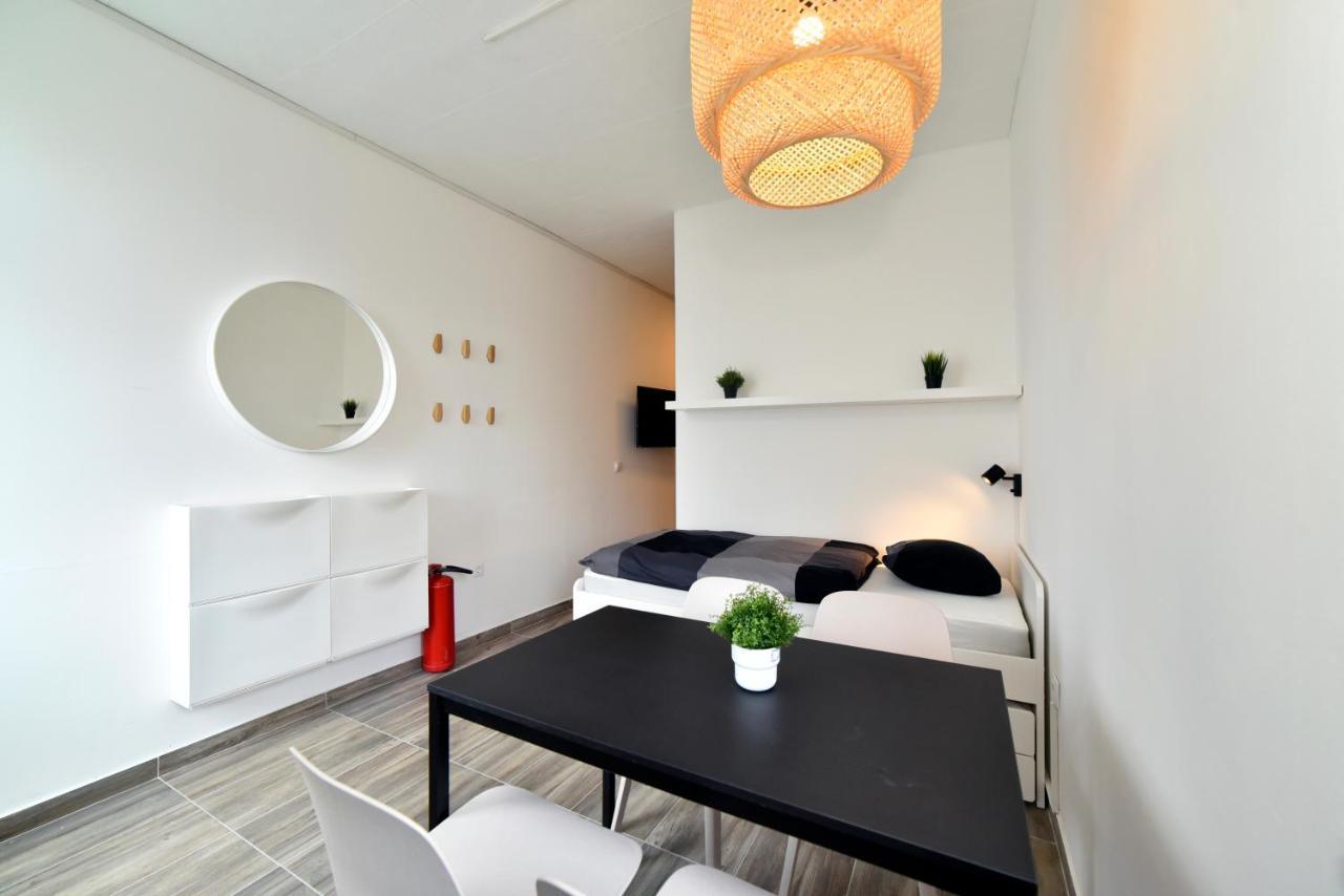 Apartments Dubec Сесвете Екстер'єр фото