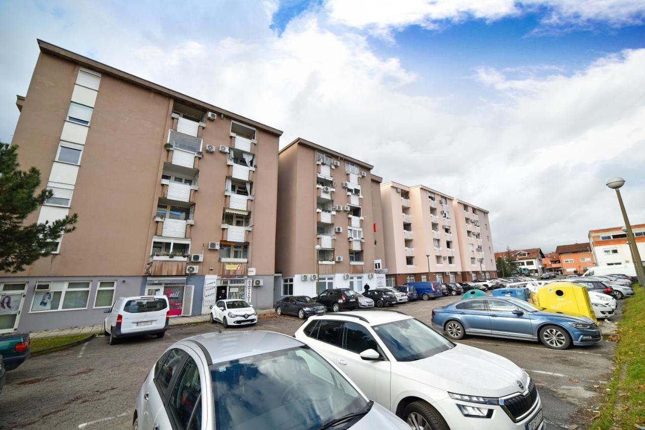 Apartments Dubec Сесвете Екстер'єр фото
