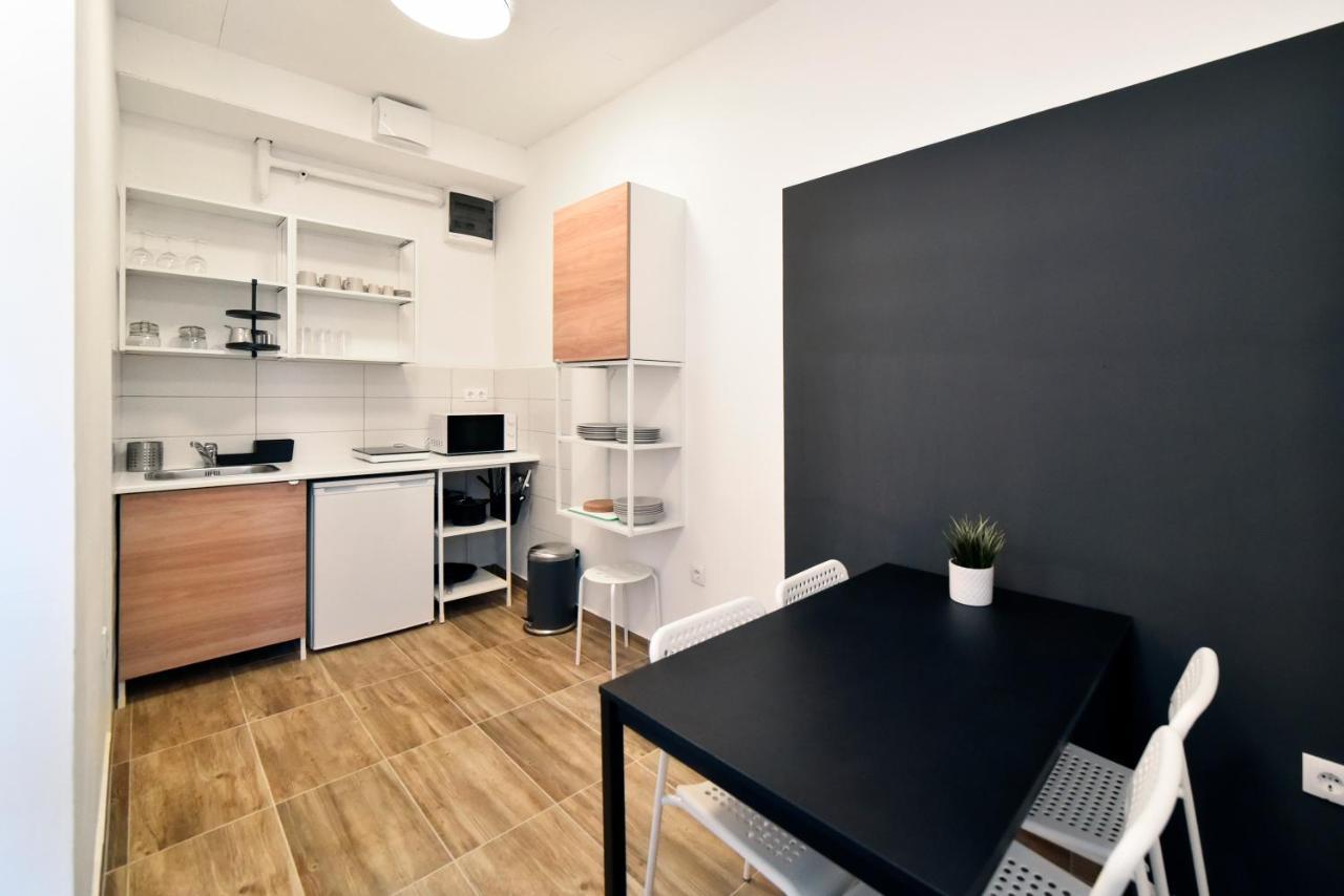 Apartments Dubec Сесвете Екстер'єр фото