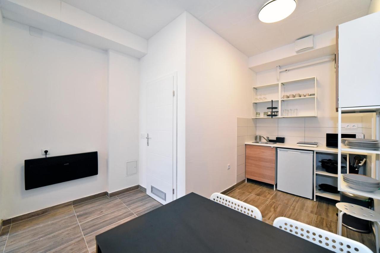 Apartments Dubec Сесвете Екстер'єр фото