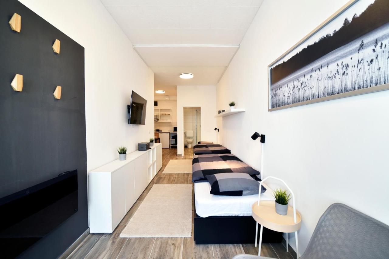 Apartments Dubec Сесвете Екстер'єр фото